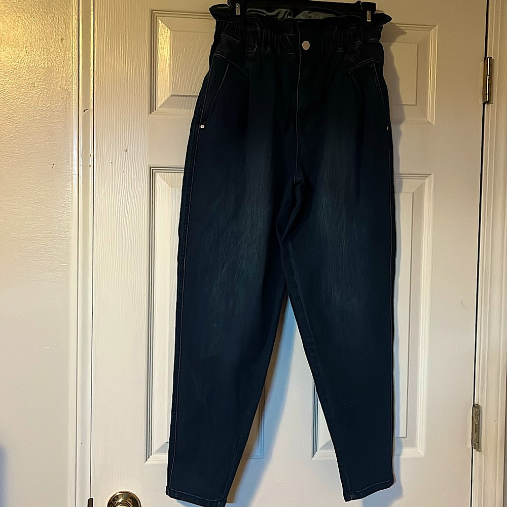 Dark wash Vintage America jeans